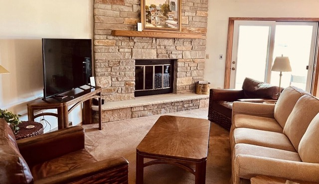 Golf course views - Max Villa