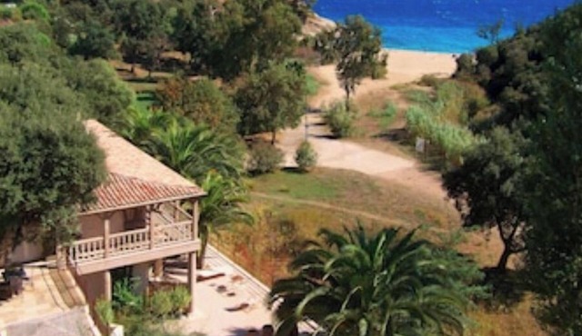 Golf de St-Tropez - Clos Des 7 Palmiers on the beach