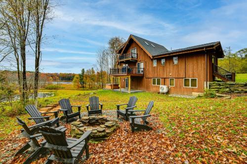 Golf, Fish and Ski Retreat with Game Room in Thompson