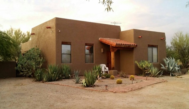 Golf Getaway, Beauty and Privacy In The Desert, secluded, amenities nearby