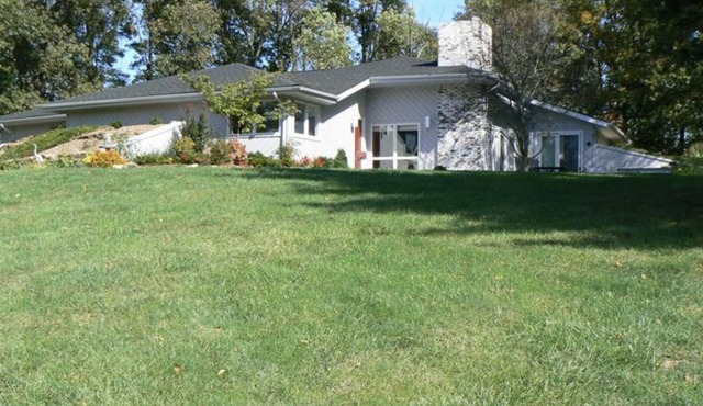 Golf Getaway - Located next to Sultan's Run Golf Course