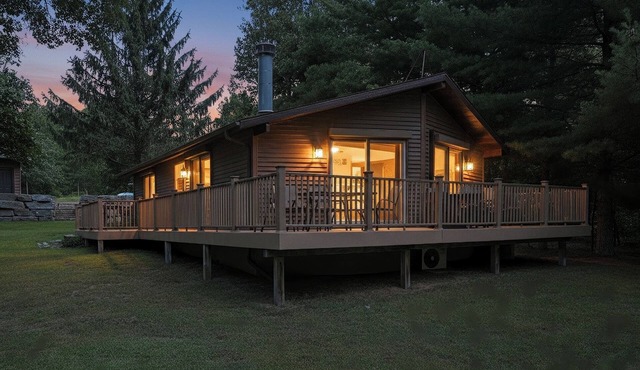 Golf & Lake Cabin Relax in Nekoosa