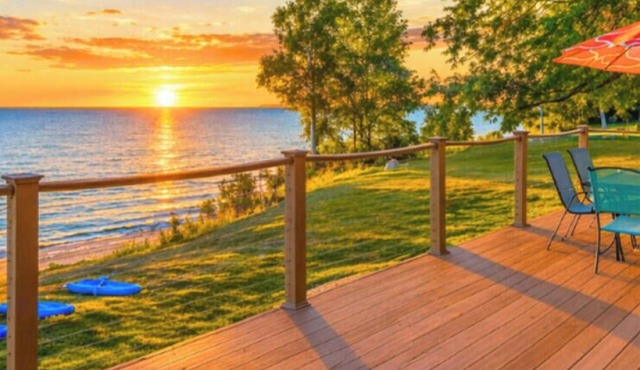 Golf n Shores - Hot tub (open all yr), kayaks&more