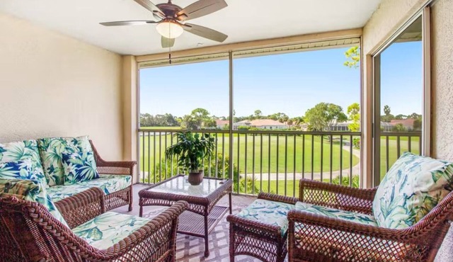 Golf oasis, 10 minutes from gulf beaches - Sarasota, FL