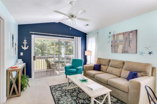 Golf & Resort Perks: Premier Condo 10 mi to Myrtle
