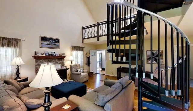 Golf & Southern Comfort Cape with Loft at The Cove