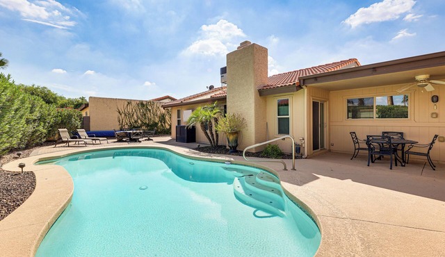 Golf, Swim & Grill: Snowbird’s Escape in Sun Lakes