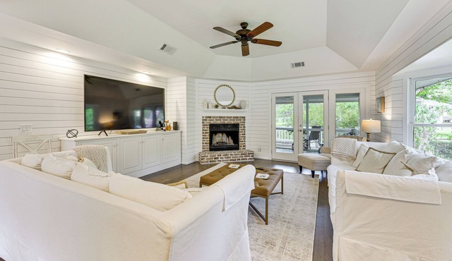 Golf, Swim & Unwind: Callawassie Island Hideaway!