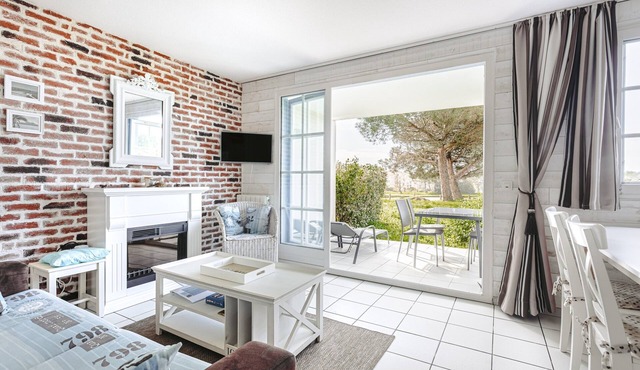 Golf View Apartment, Port Bourgenay – Near Sea and Forest