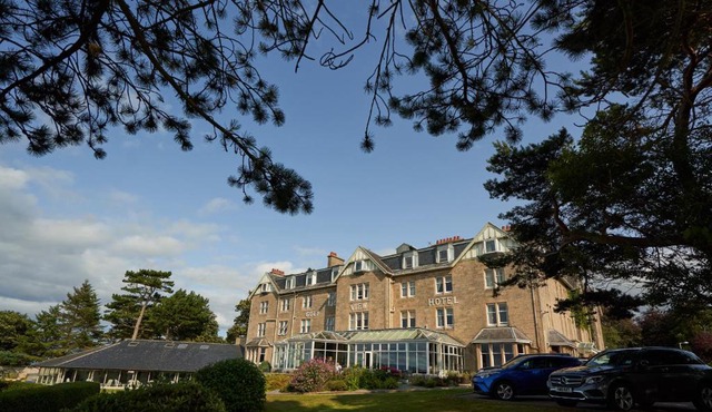 Golf View Hotel & Spa