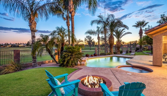 Golf View, Prime Area, Heated Pool, Spa, Fun Game Room, Putting Green, and More