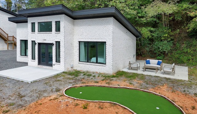 Golf Views Mount Airy