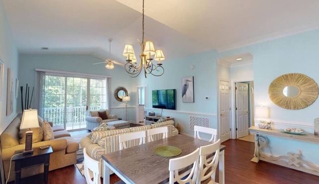 Golfer Hideaway in Prestigious Litchfield