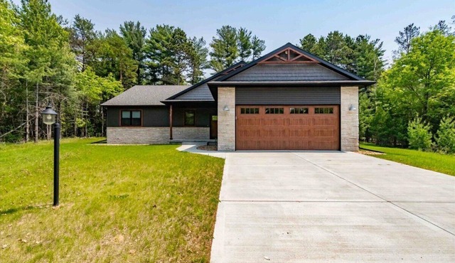 GOLFER'S PARADISE, MINUTES FROM SAND VALLEY GOLF RESORT