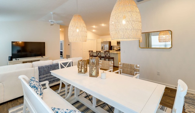 Golfer's Paradise: Pet-Friendly Home in Wildwood
