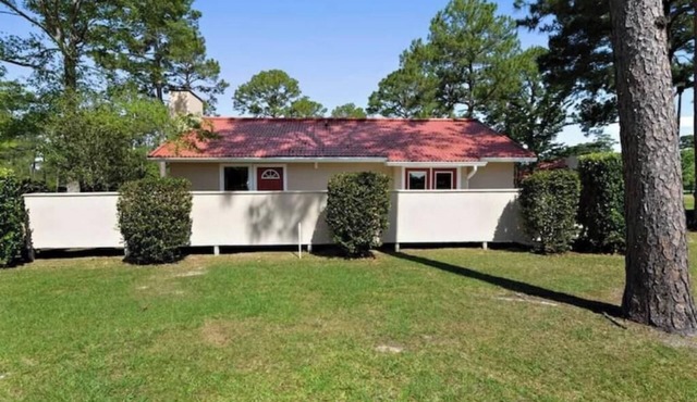 Golfers Dream 2 bedroom condo