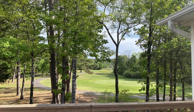 Golfers Paradise! Beautiful Home on Golf Course