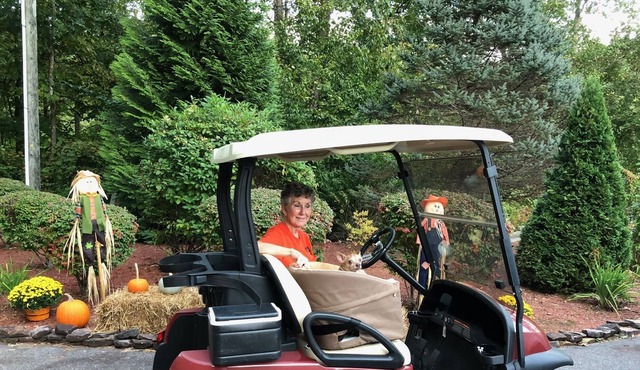 GOLFING GETAWAY in the Mountains
