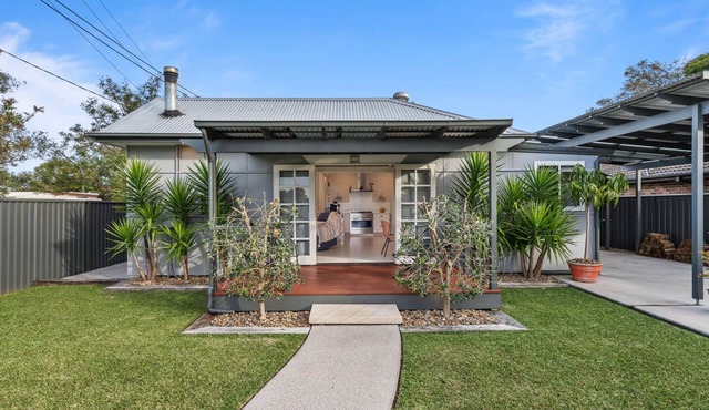 Golfing Haven, within minutes to the Beach