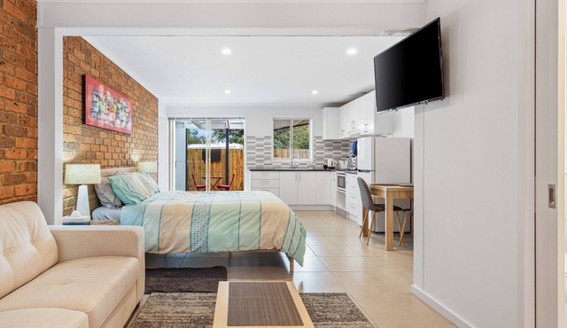 Golfside Getaway 2 by Ready Set Stay