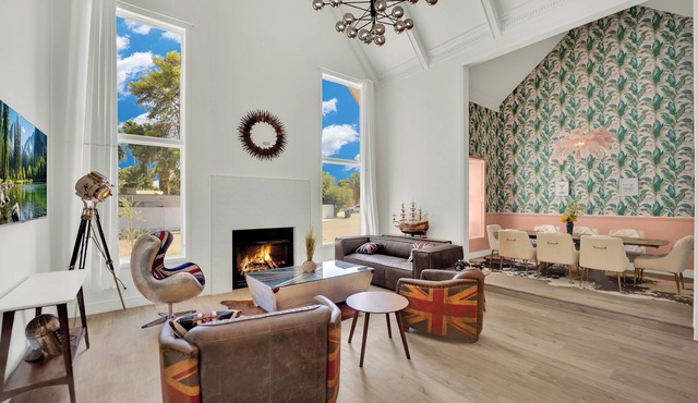 Golfside Villa 4300sf 4BD/4BA w/Pool, Sauna, Hot Tub - Near Strip