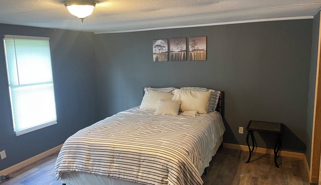 GOLIATH RENTALS. 3-bedroom house in Rush KY. 0.1 miles from trailhead