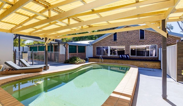 Gone Coastal - Pet Friendly with Swimming Pool