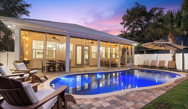 Gone Coastal | Private Pool | 6-Seater Golf Cart | Arcade Games