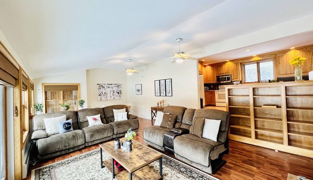 Gone Ski Inn near Okemo