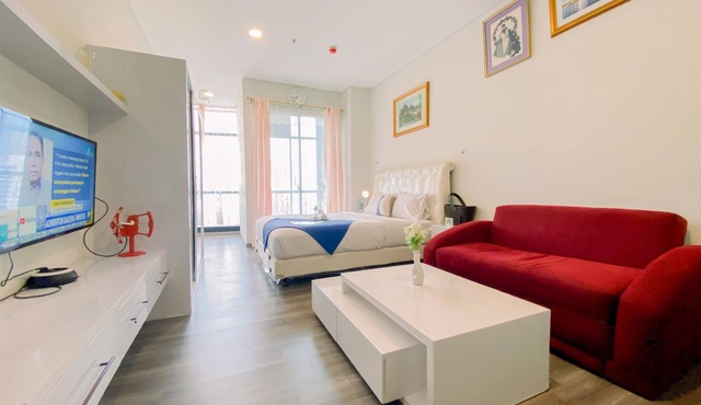 Good And Simply 1Br At Sudirman Suites Apartment