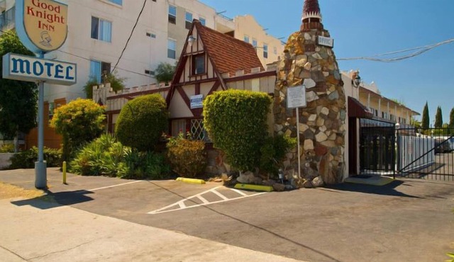 Good Knight Inn Motel