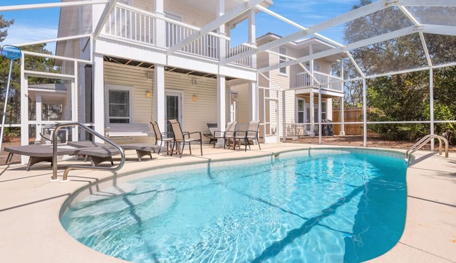 Good Life At The C - Seacrest home with carriage house private pool 4 bikes!