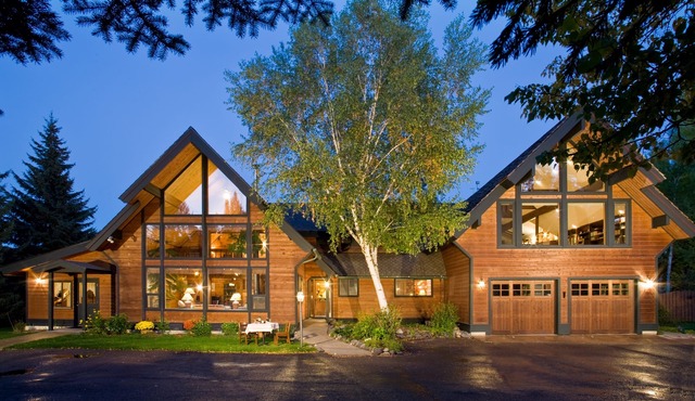 Good Medicine Lodge Bed & Breakfast