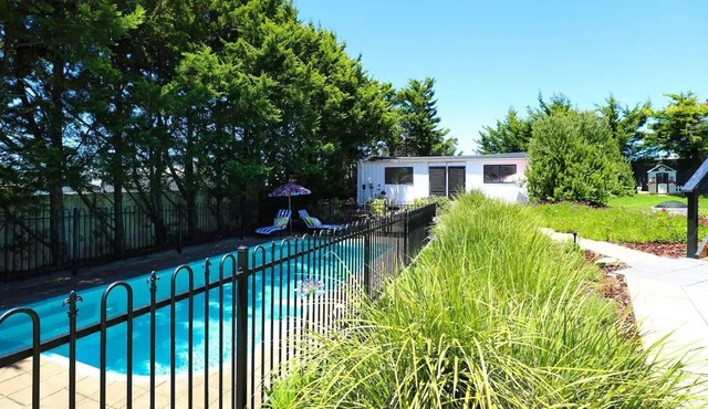 Good Times Retreat - Pool & Beach