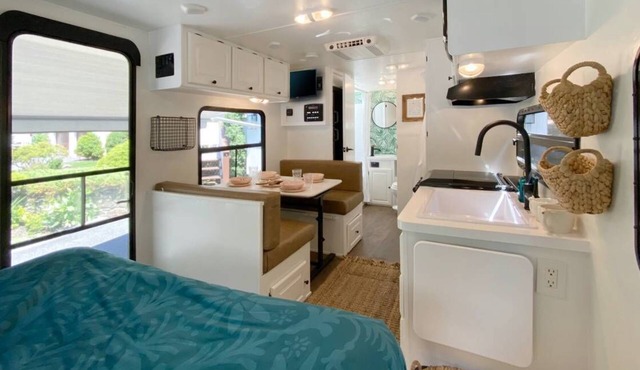 Good Vibes Hidden Oasis