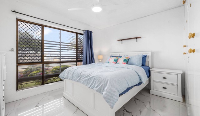 "Good Vibes on Margate Beach"