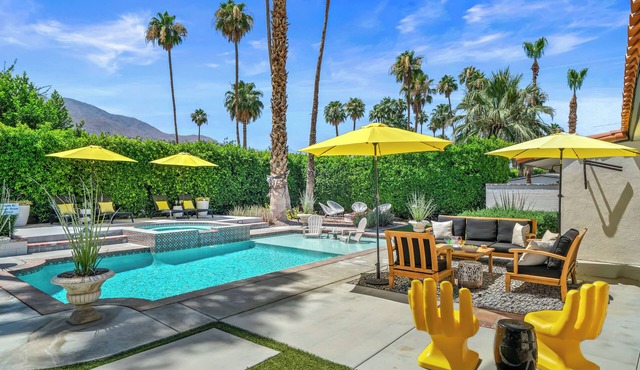 Good Vibes Only – Historic Spanish Hacienda with Pool, Spa, Fire Pit & Mountain Views