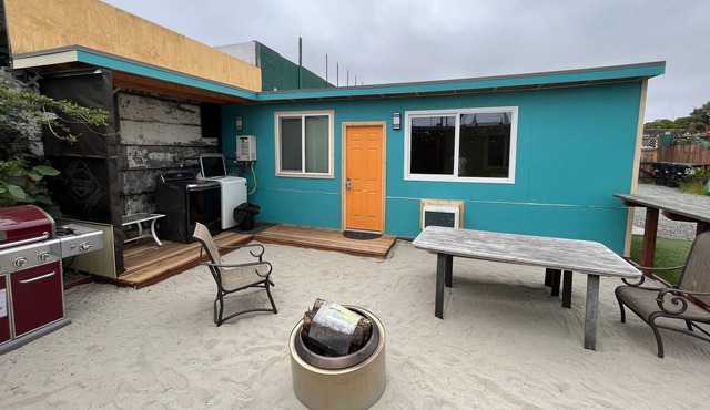 GoodLifeResorts (Downtown, Airport) 4 BR, 10 guest