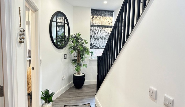 Goodrich Mews Apartment in Dudley