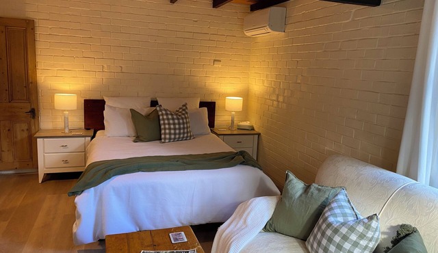 Goolwa Cottage - Goolwa's Original Cottage Accomodation