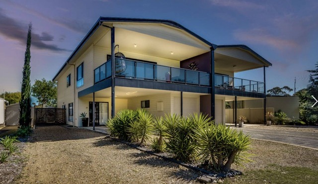 Goolwa serenity, Great balcony, Modern, peaceful, water and attractions close by