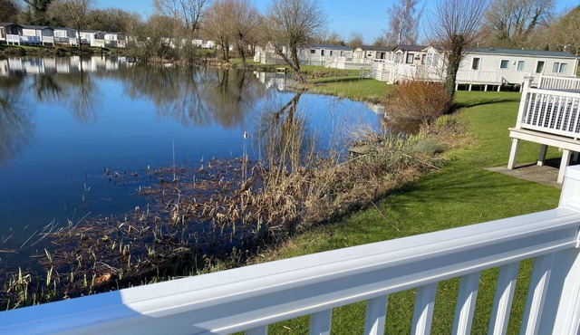 Goosewing, Lakeside, 3 bedroom