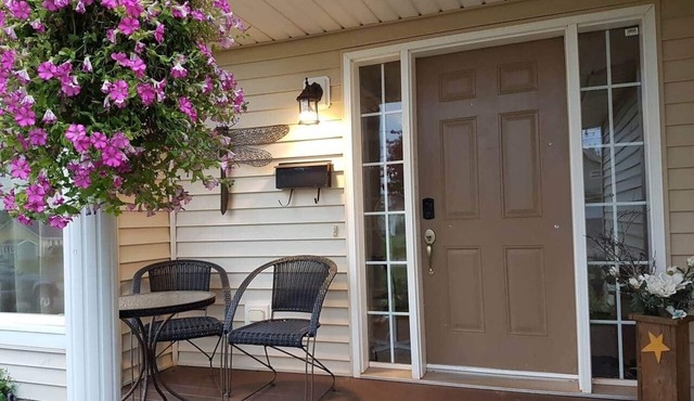 Gordon Gay Getaway Heated Pool & Hot tub.