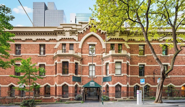 Gordon House Apartments