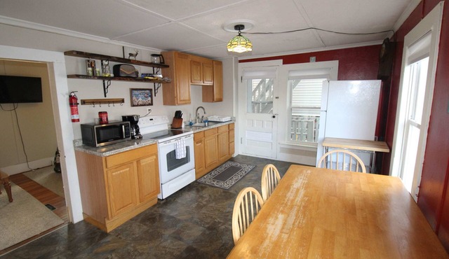 Gore Mountain Lift View: North Creek Main St Apt 2