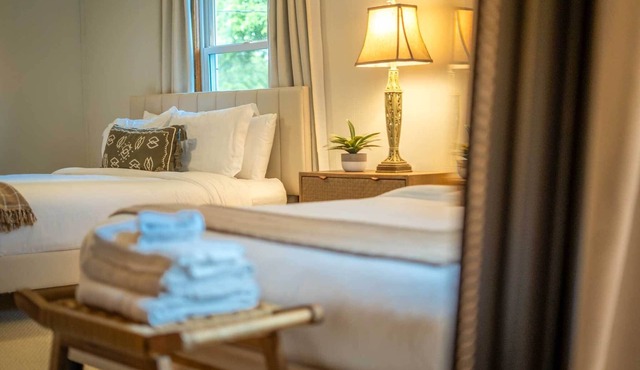 Gorge Getaway near ACE | Fire Pit & BBQ