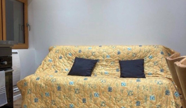 Gorgeous 1-bedroom apartment in charming Lélex perfect for getaway