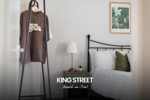 Gorgeous 2-bed Home in Newark on-Trent by Renzo, Free Parking, Brilliant Location!