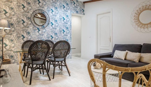 Gorgeous 2 Bedroom in heart of Madrid City Center