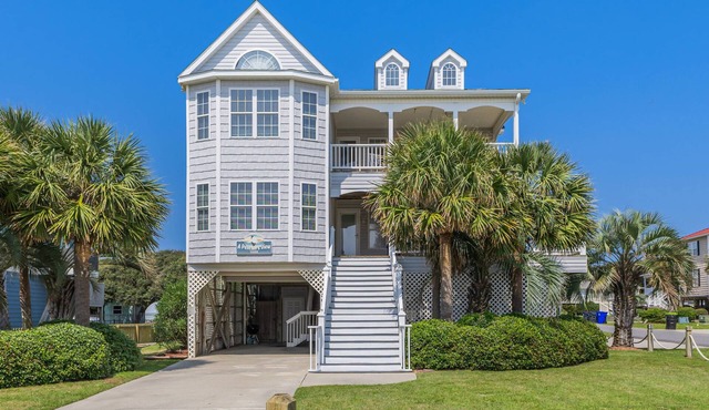 Gorgeous 2nd Row Home with Amazing Ocean Views, 2 Large Decks, Dog Friendly, Sleeps 12